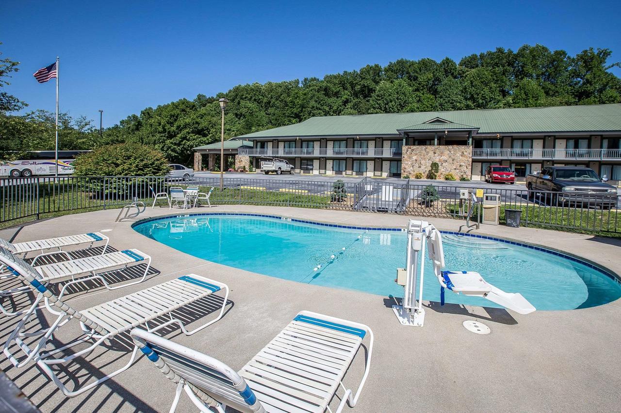 Quality Inn & Suites Mount Chalet - thumb 19