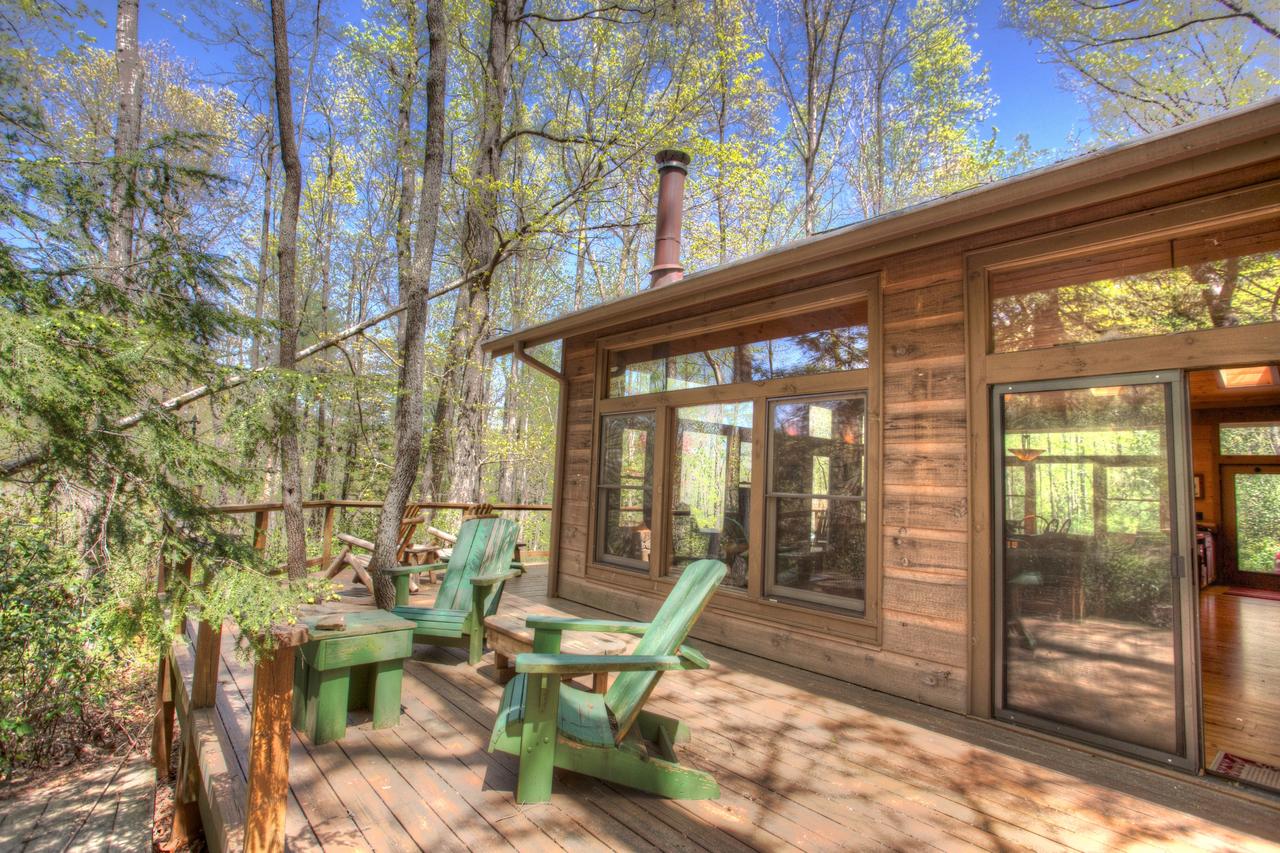 Bogg's Mountain Lodge Cabin - thumb 21