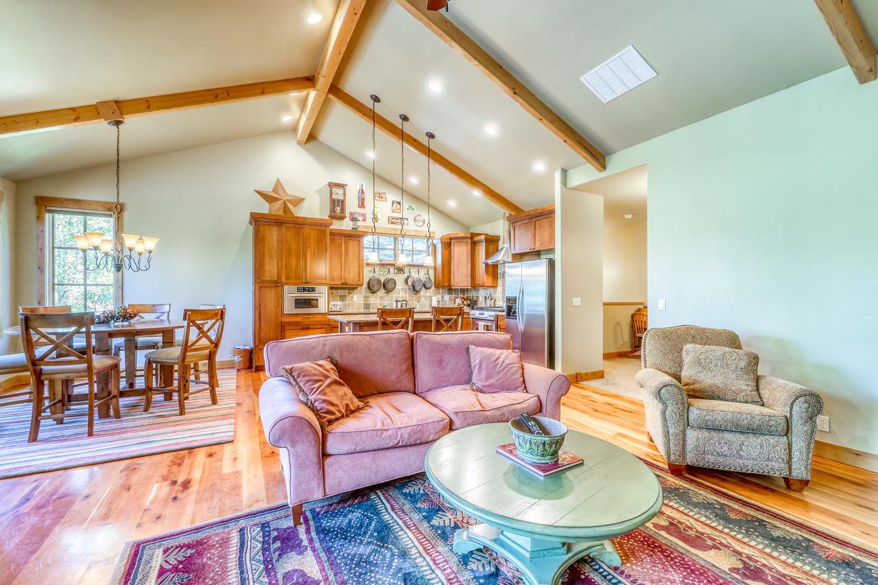 Greystone Getaway - thumb 8