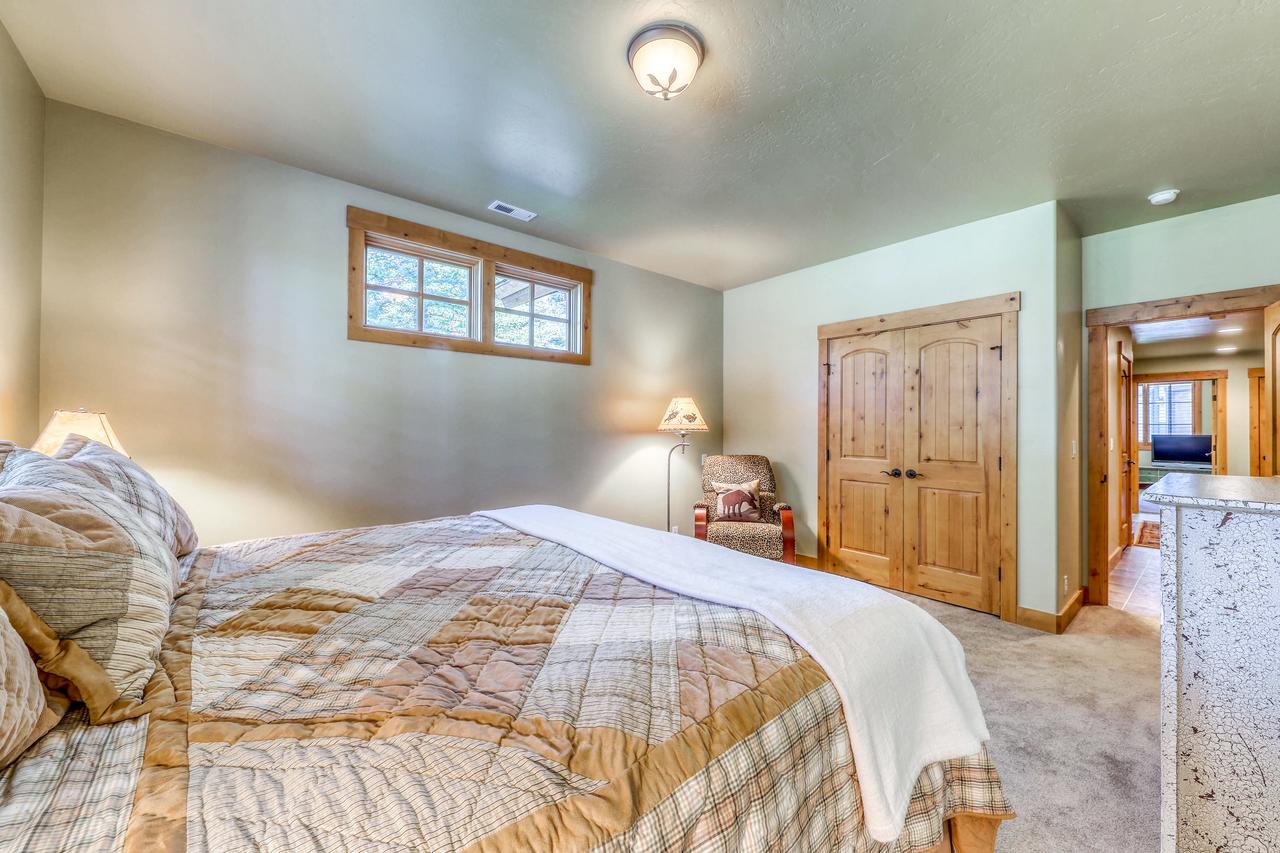 Greystone Getaway - thumb 23