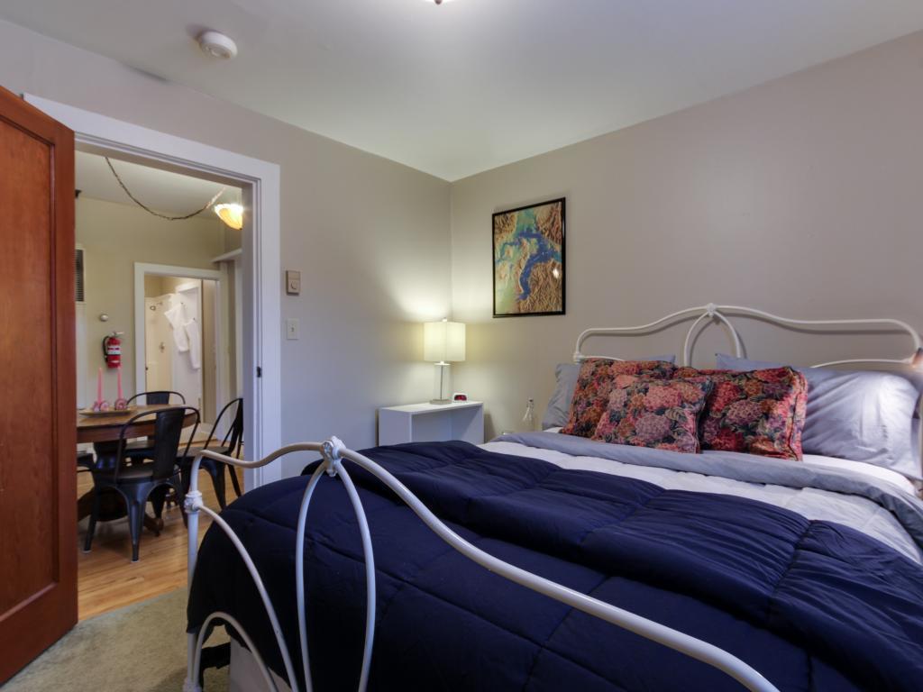 Sandpoint Station Guest House - thumb 11