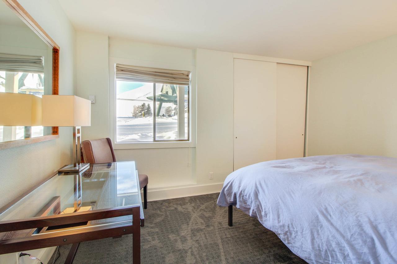 Modern Mountain Mosaic - thumb 20