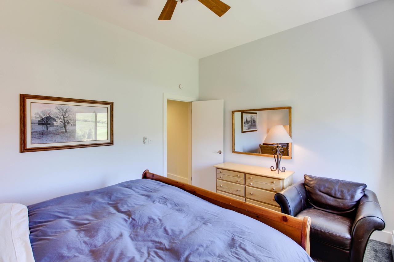 Modern Mountain Mosaic - thumb 9