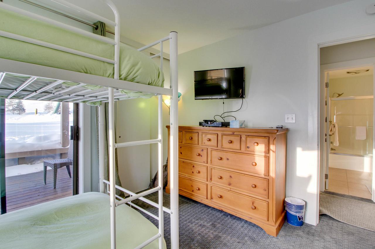 Modern Mountain Mosaic - thumb 25