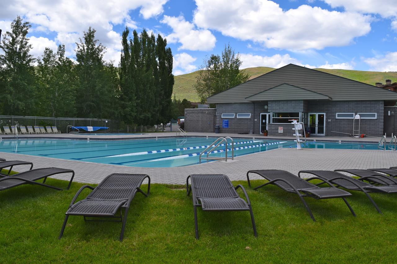 Modern Mountain Mosaic - thumb 26