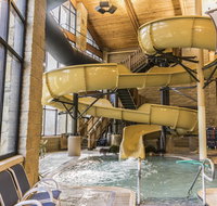 Abe Martin Lodge  Cabins - Accommodation Denver