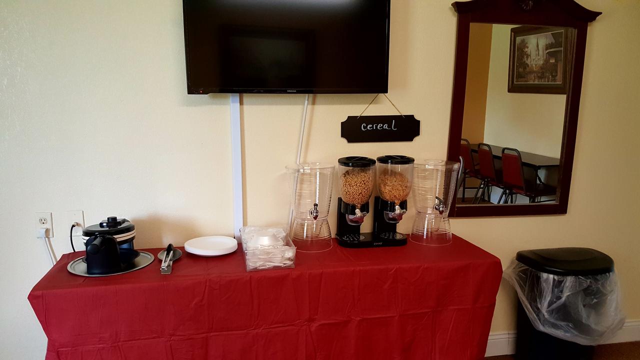 Americas Best Value Inn-Hammond - thumb 12