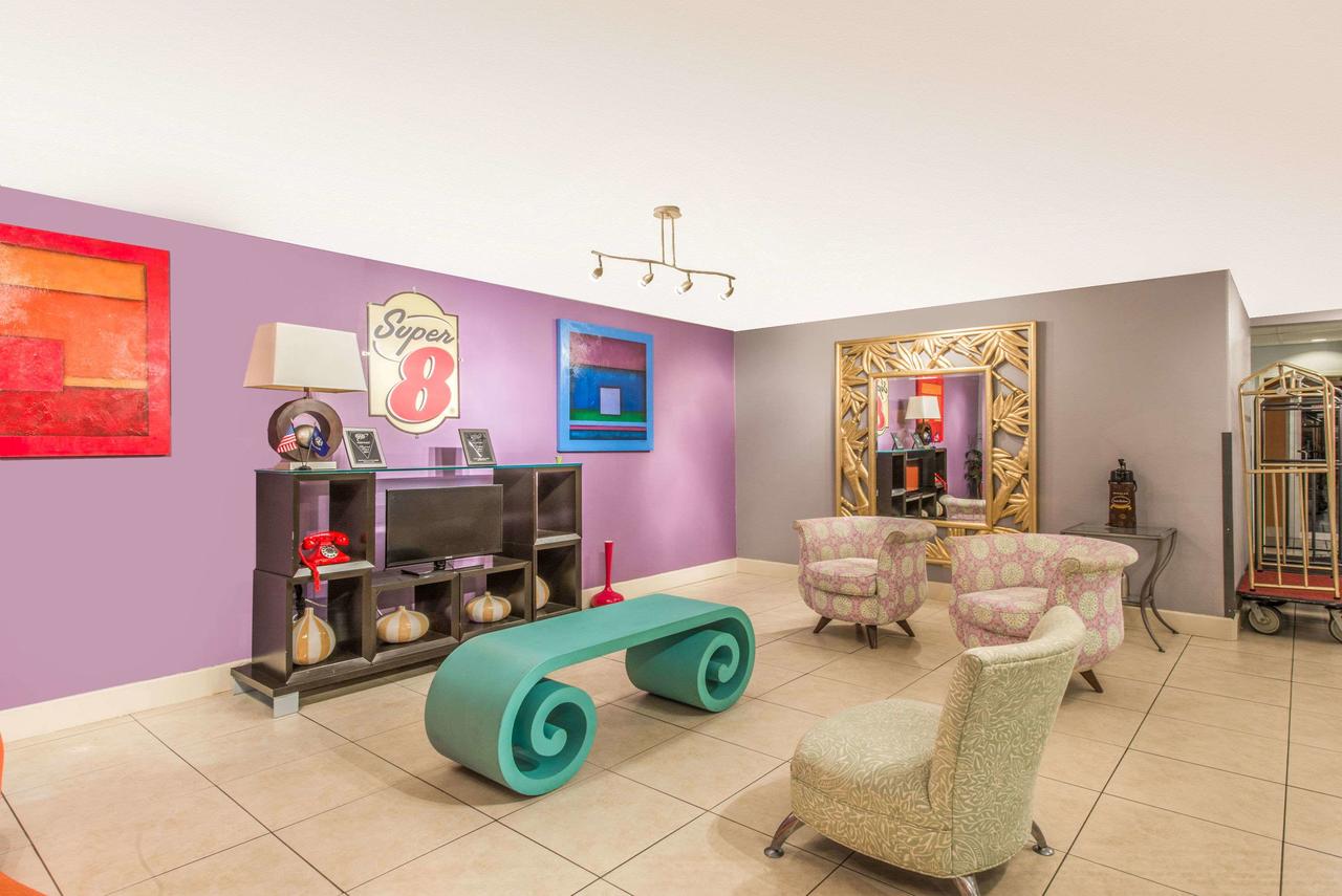 Super 8 By Wyndham Lake Charles/Sulphur - thumb 21