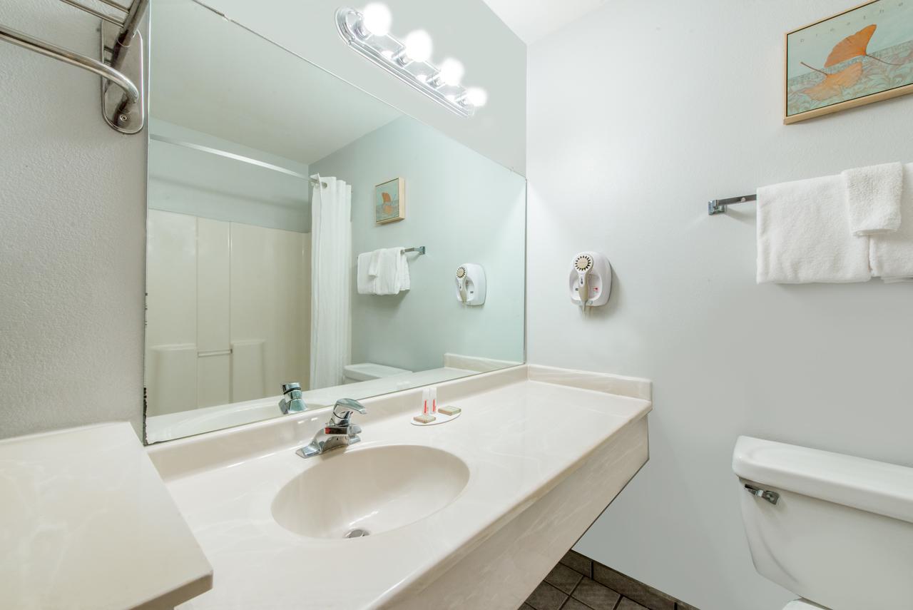 Super 8 By Wyndham Lake Charles/Sulphur - thumb 7