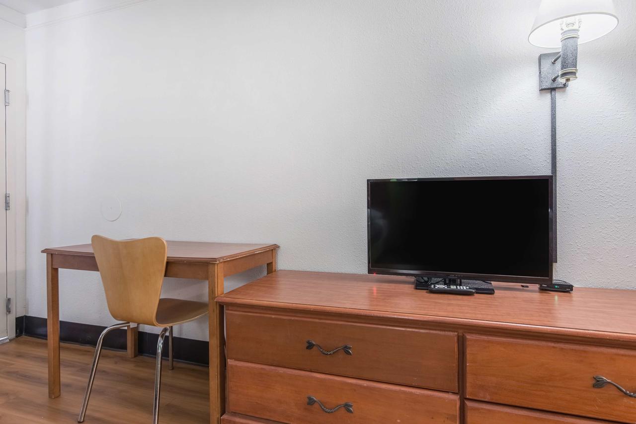 Motel 6 Sulphur, Louisiana - thumb 33