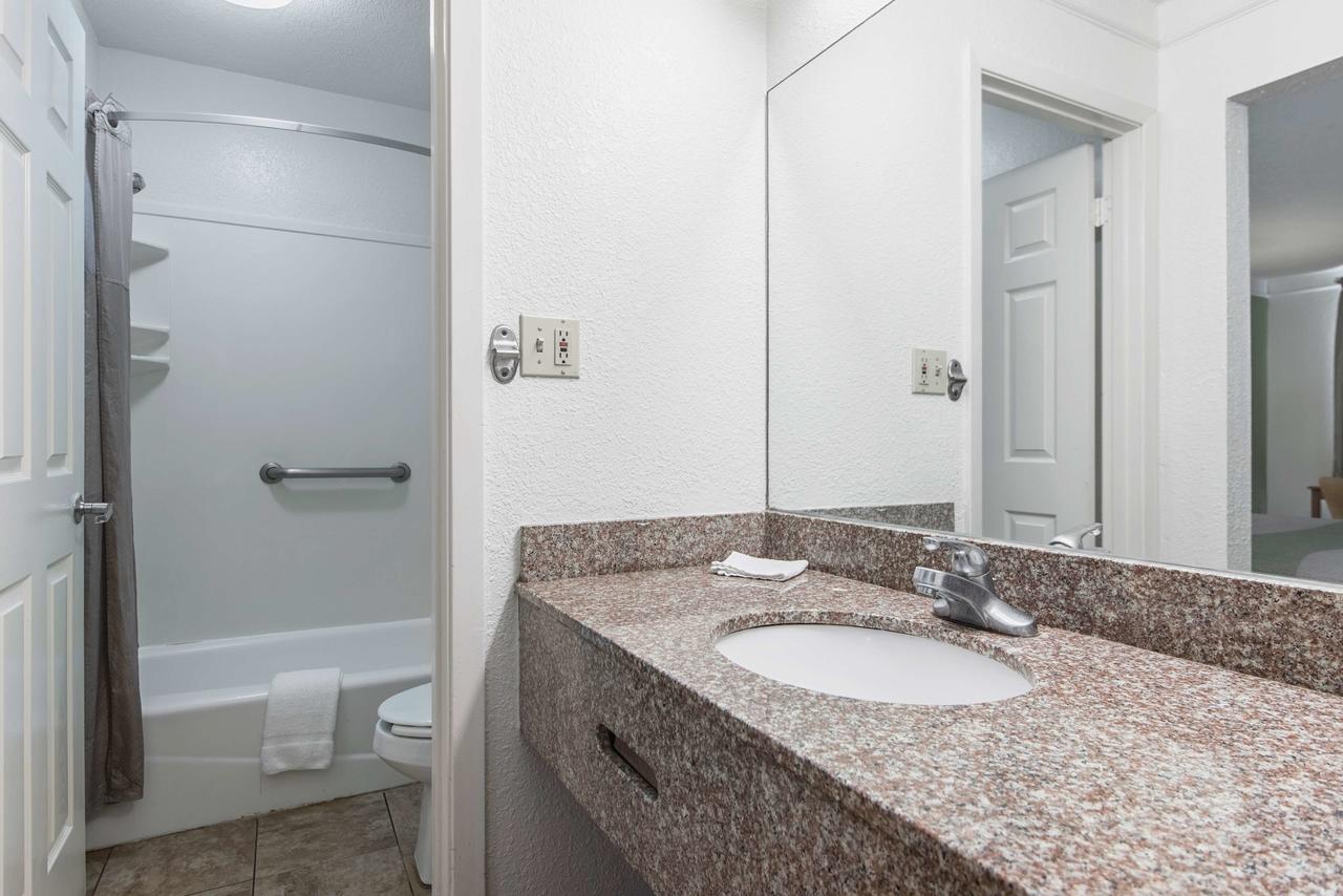 Motel 6 Sulphur, Louisiana - thumb 16