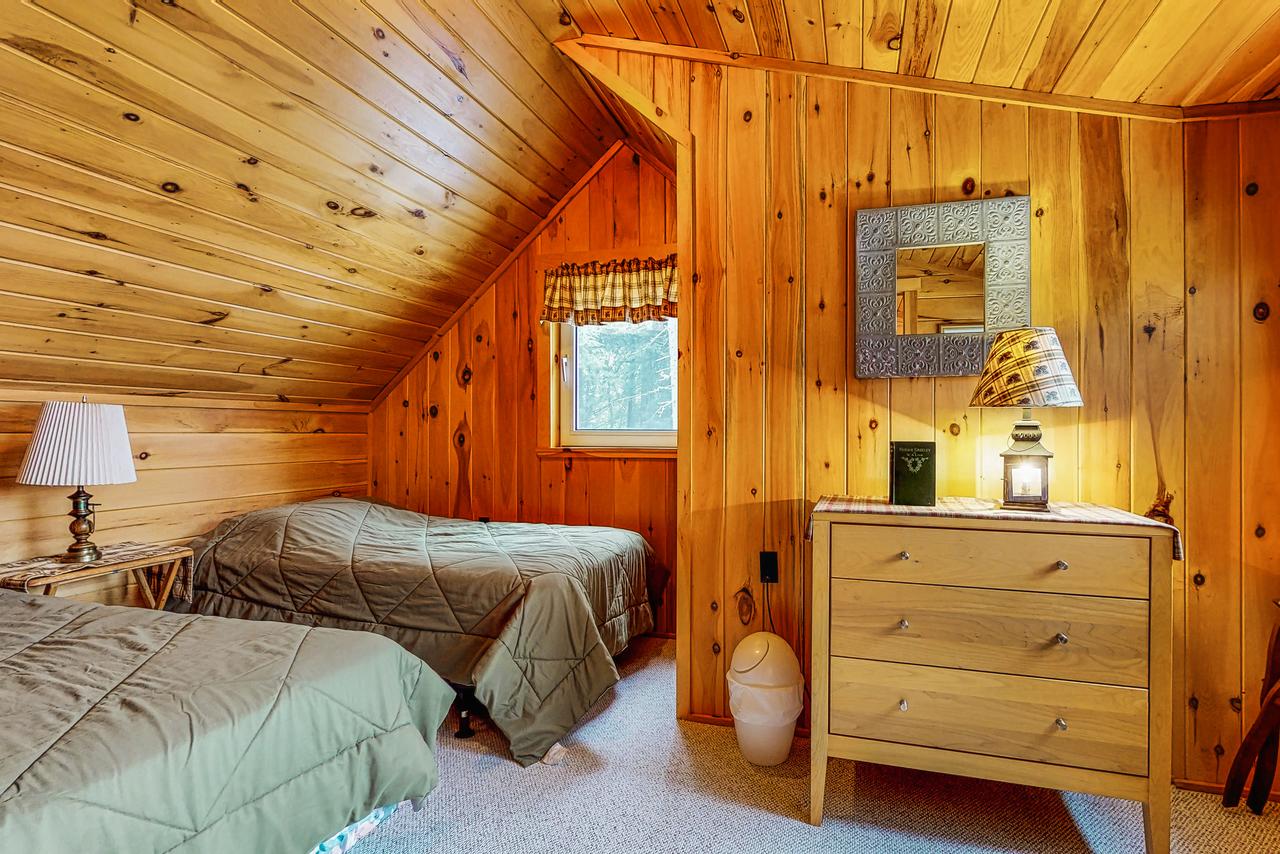 Lakeshore Loveliness - thumb 5