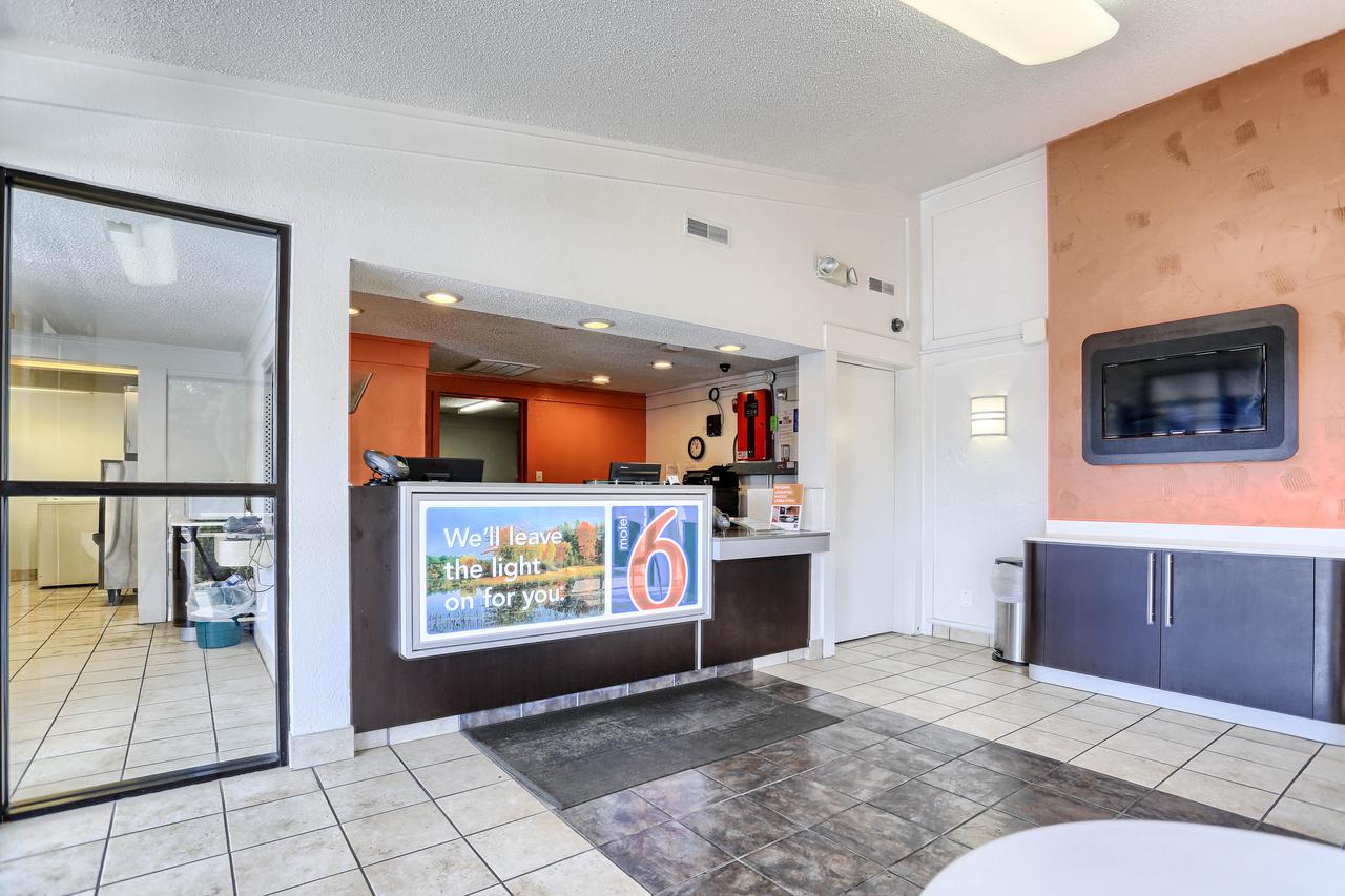 Motel 6 Hagerstown - thumb 21