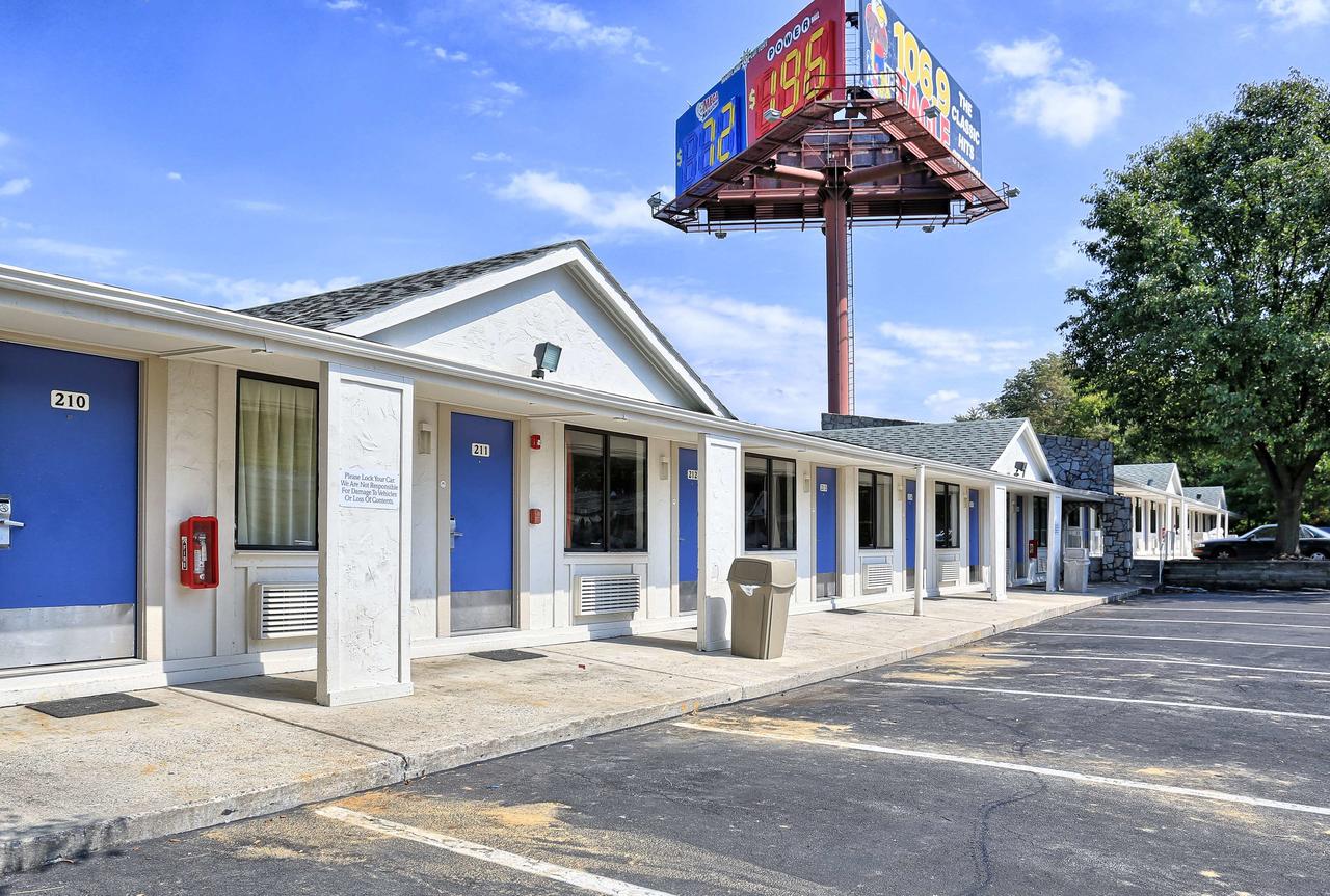 Motel 6 Hagerstown - thumb 39