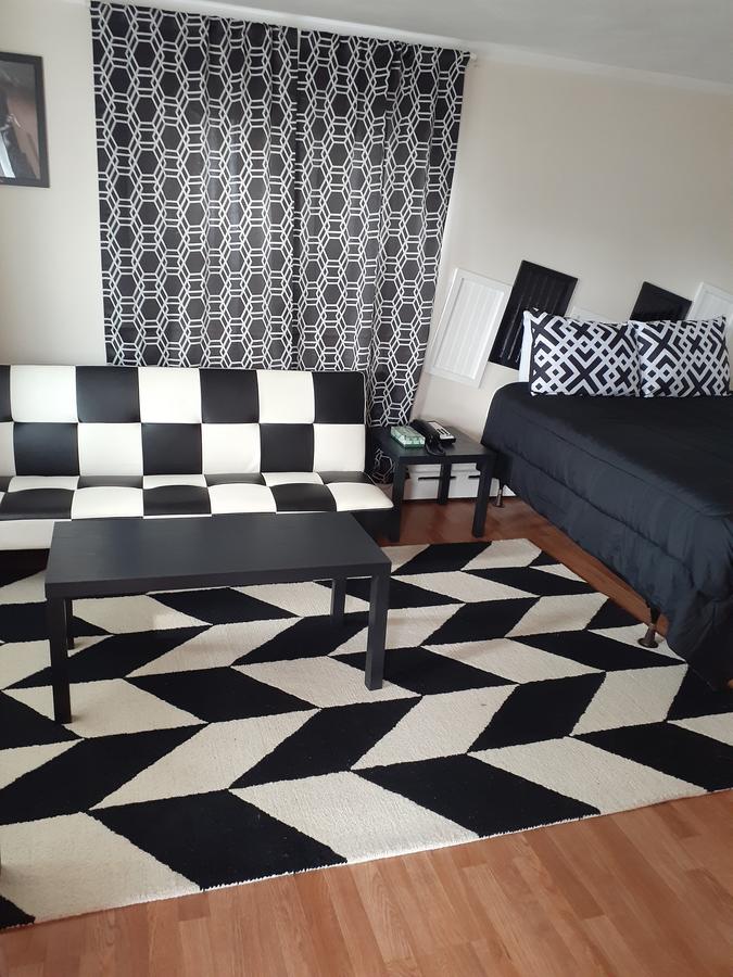 Town Line Inn - thumb 26