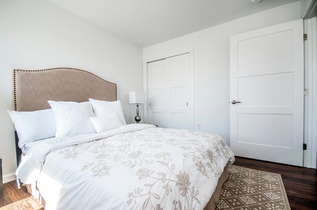 404 On Parker Hill Apts - thumb 0