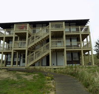 Sand & Beach Within Reach - Accommodation Denver