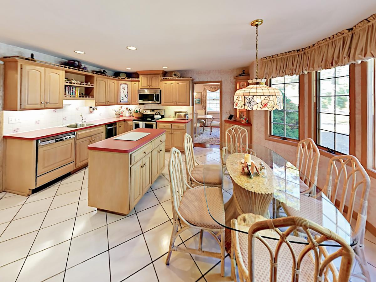 49 Brooks Rd Home - thumb 24