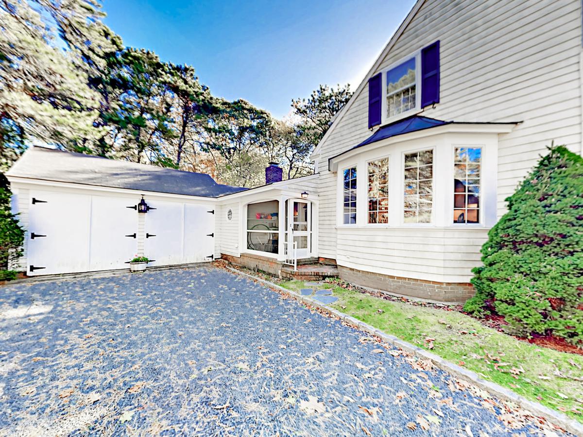 49 Brooks Rd Home - thumb 1