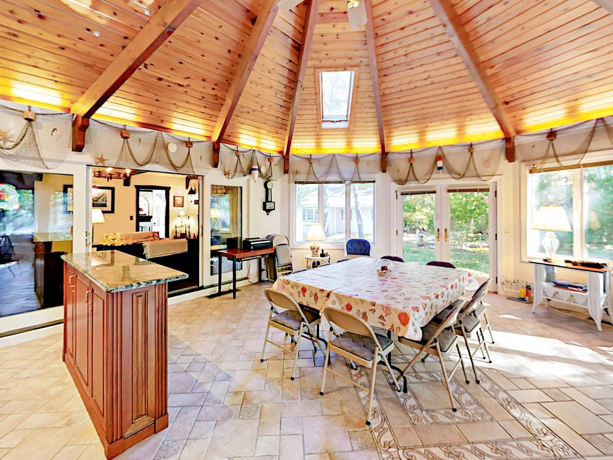 49 Brooks Rd Home - thumb 20