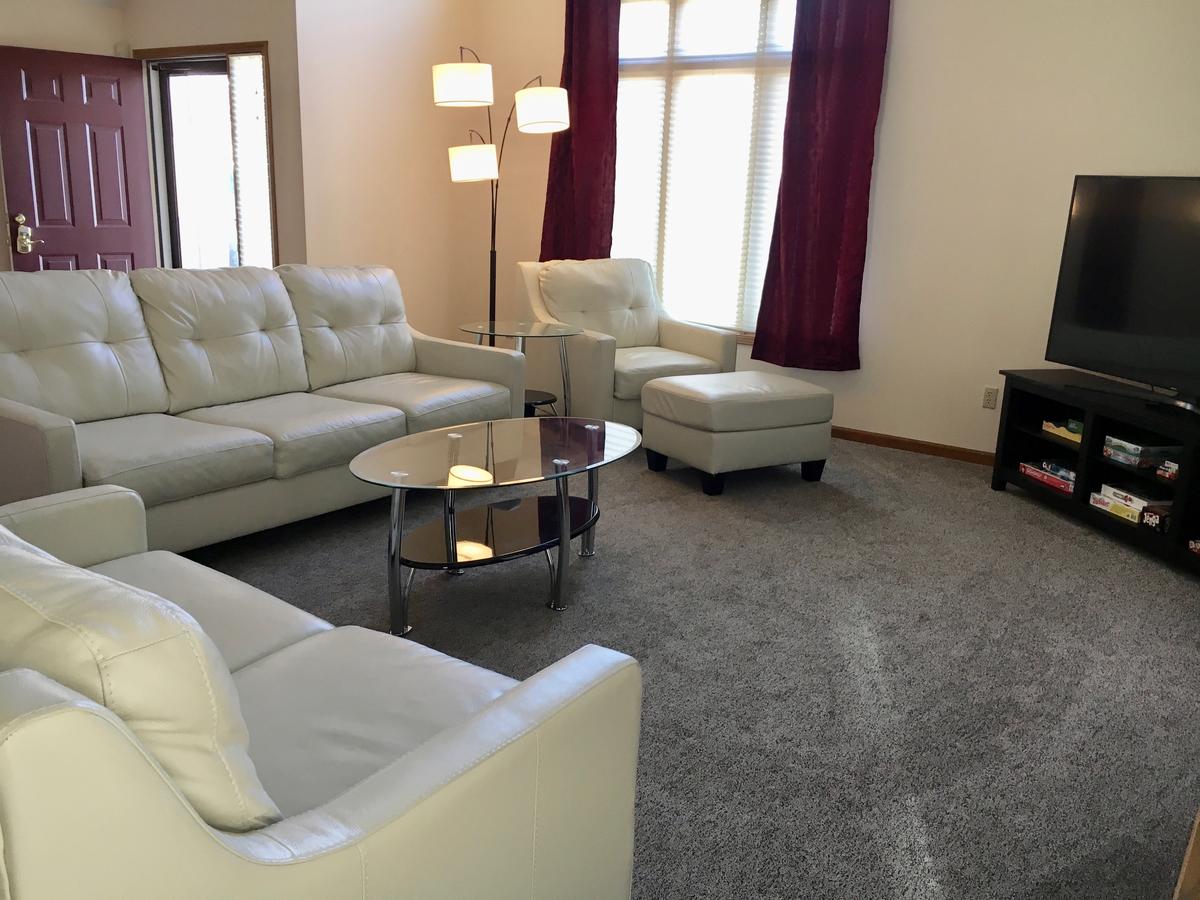 Zona Rosa / Airport - thumb 5