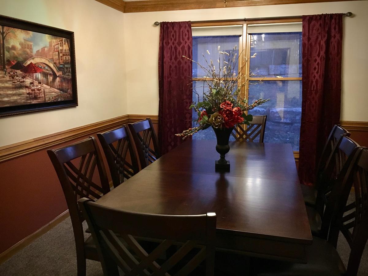 Zona Rosa / Airport - thumb 6