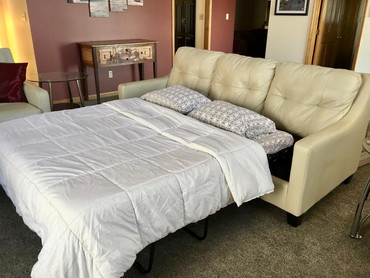 Zona Rosa / Airport - thumb 4