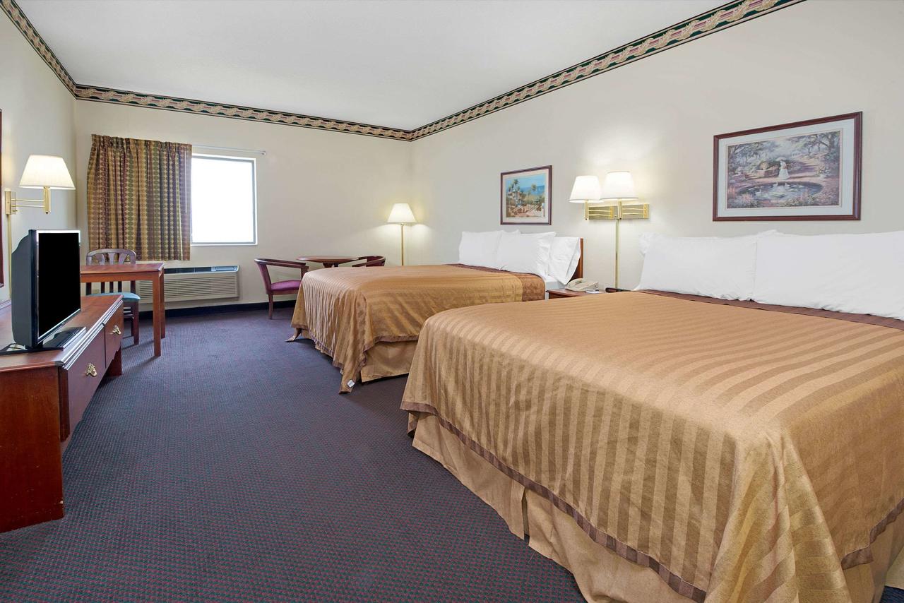 Travelodge By Wyndham St. Louis - thumb 20