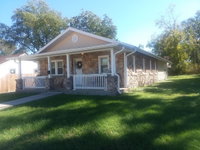 1920s Rock Bungalow Accommodation Denver