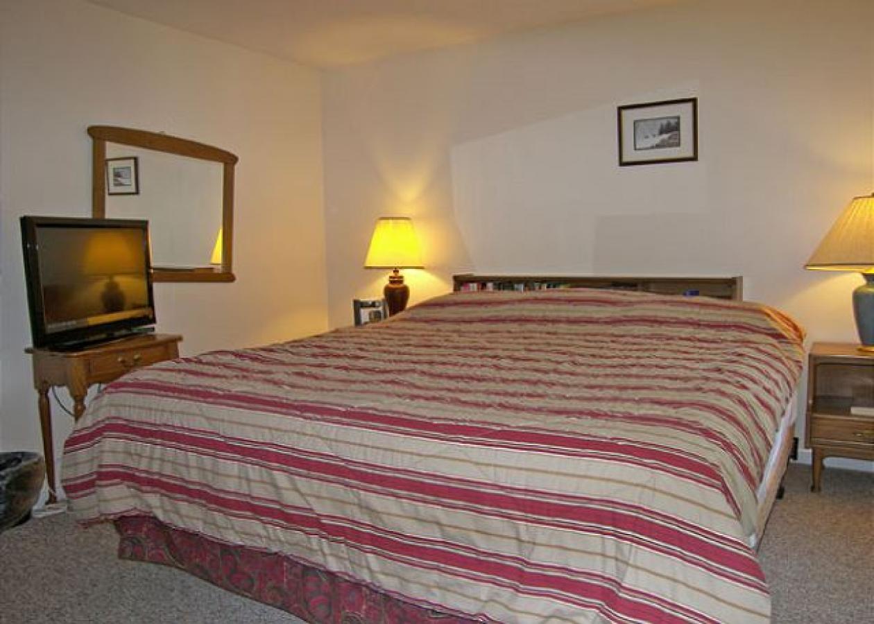 Alpine Village Resort 183 - thumb 3