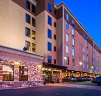 Best Western Plus Newark Airport West - Accommodation Denver