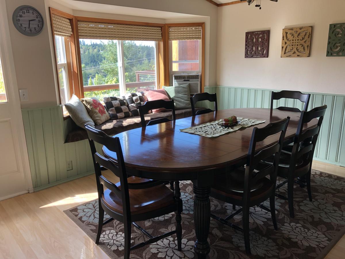 Deer Harbor View Cottages - thumb 6