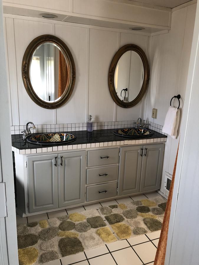 Deer Harbor View Cottages - thumb 2