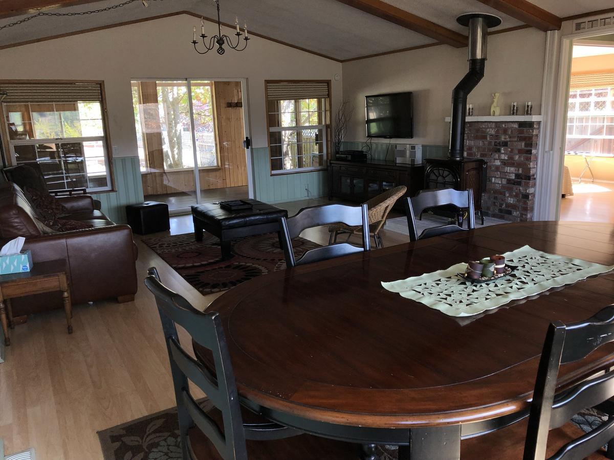 Deer Harbor View Cottages - thumb 9