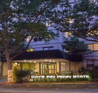Days Inn by Wyndham Penn State - Accommodation Denver