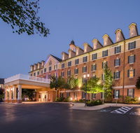 Holiday Inn Express State College at Williamsburg Square - Accommodation Denver