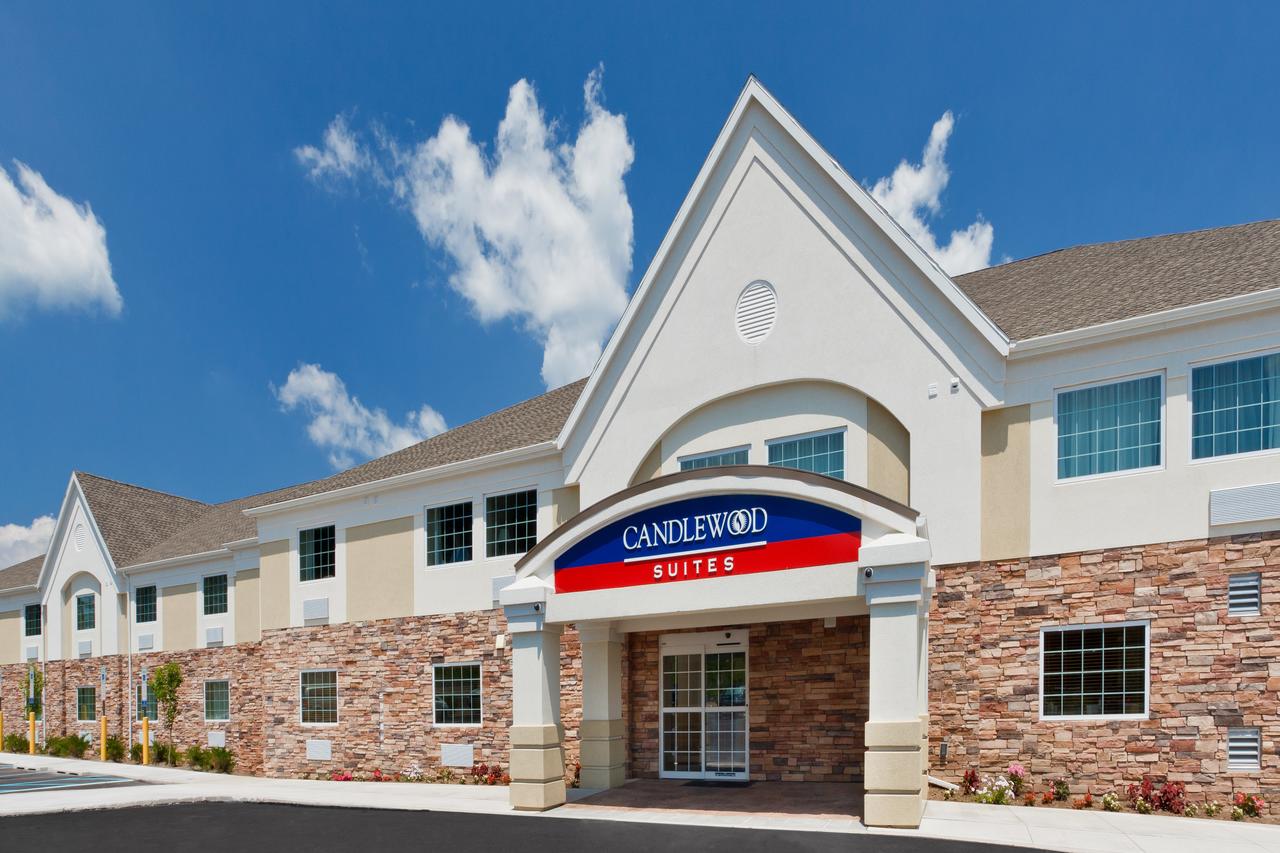 Candlewood Suites Hazleton - thumb 10