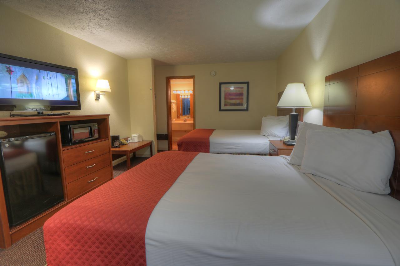 Evergreen Smoky Mountain Lodge & Convention Center - thumb 2