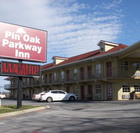 Pin Oak Parkway Inn - Accommodation Denver