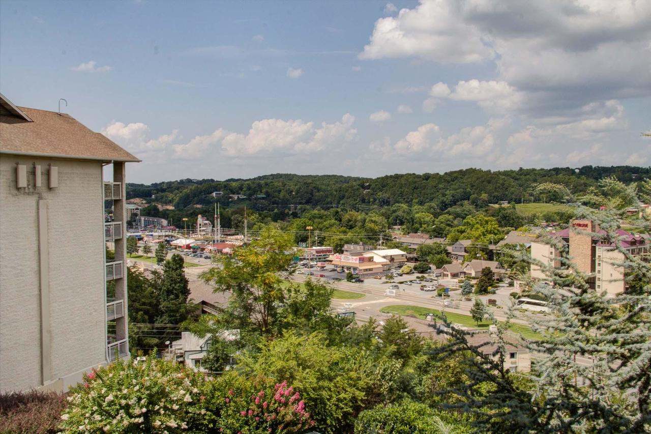 Whispering Pines 231 - thumb 28