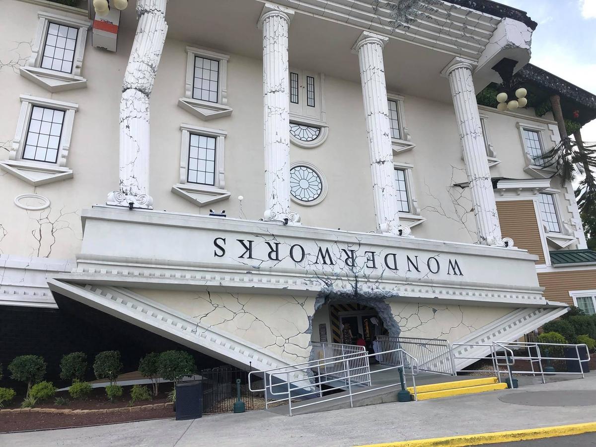 Whispering Pines 231 - thumb 30