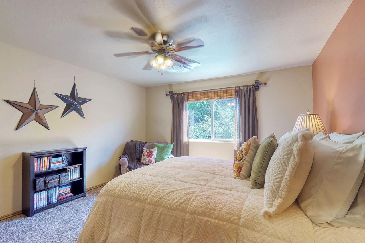 4 Bed 4 Bath Vacation Home In Oaks At Wasatch - thumb 12