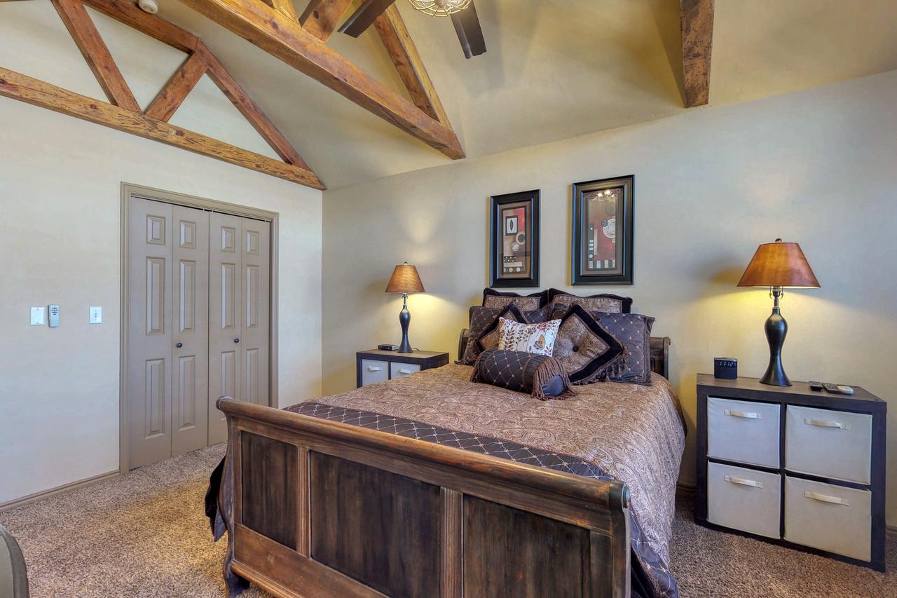 4 Bed 4 Bath Vacation Home In Oaks At Wasatch - thumb 22