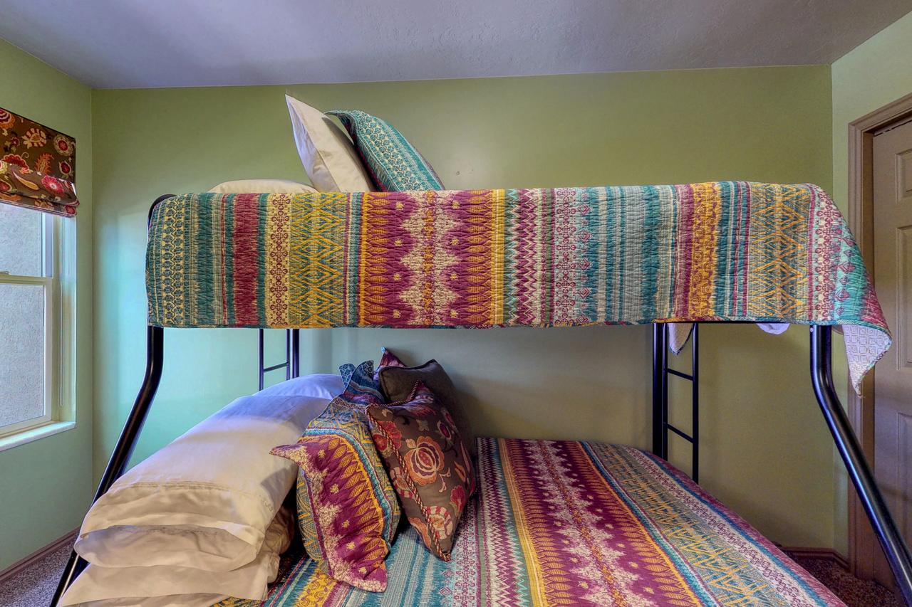 4 Bed 4 Bath Vacation Home In Oaks At Wasatch - thumb 27