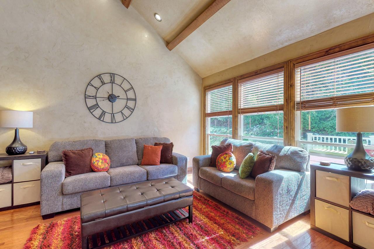 4 Bed 4 Bath Vacation Home In Oaks At Wasatch - thumb 3