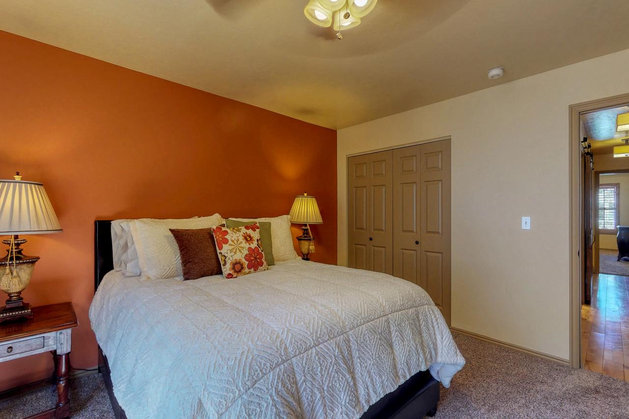 4 Bed 4 Bath Vacation Home In Oaks At Wasatch - thumb 13