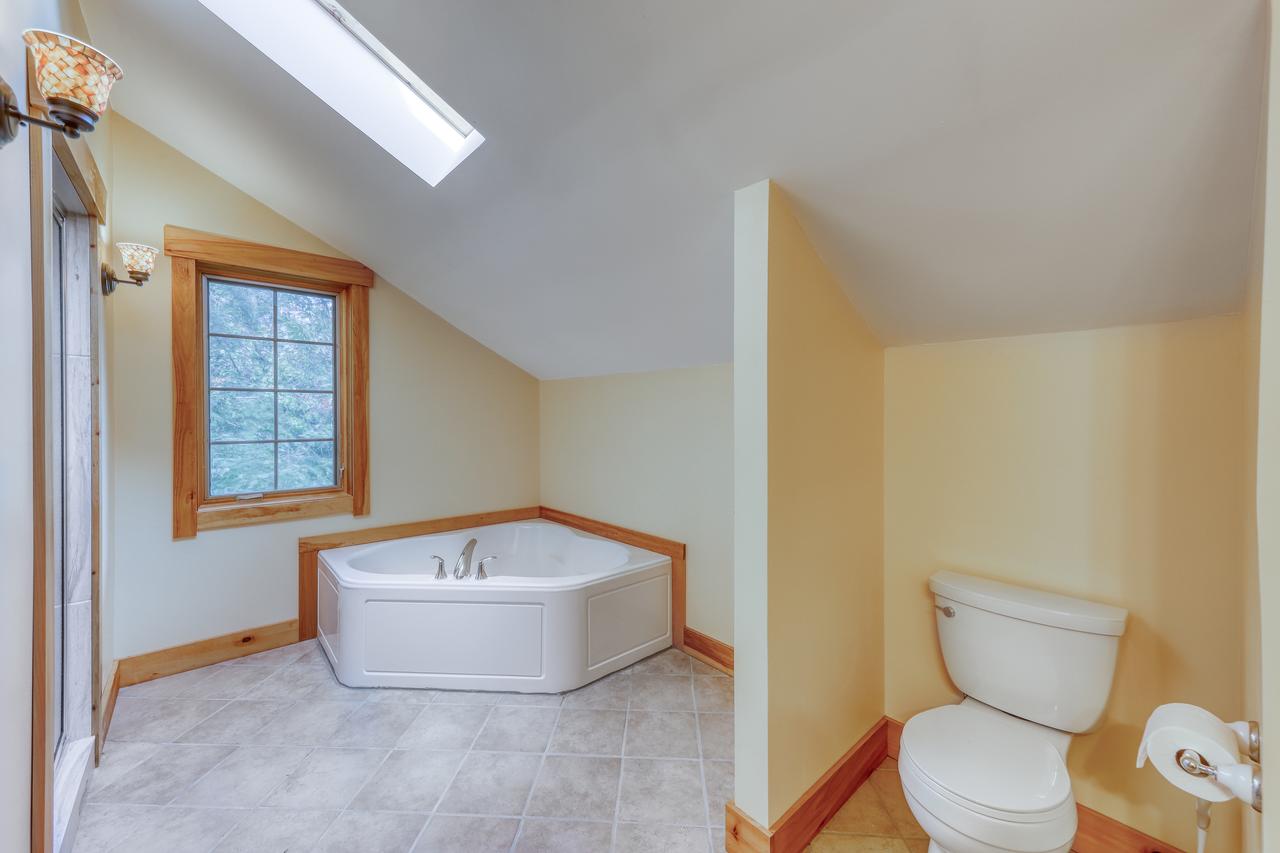 Lockwood Brook Lodge - thumb 8