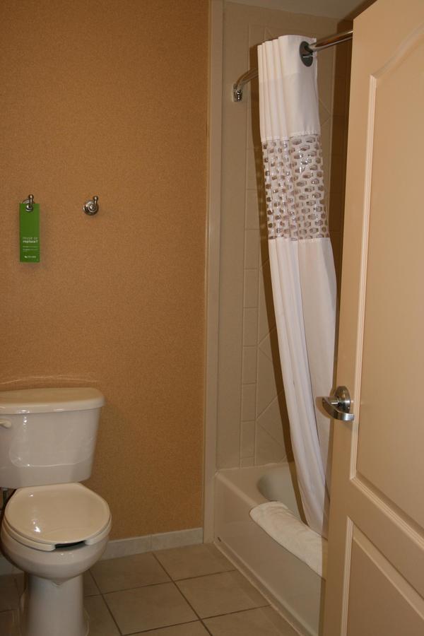 Hampton Inn And Suites Fredericksburg South - thumb 36
