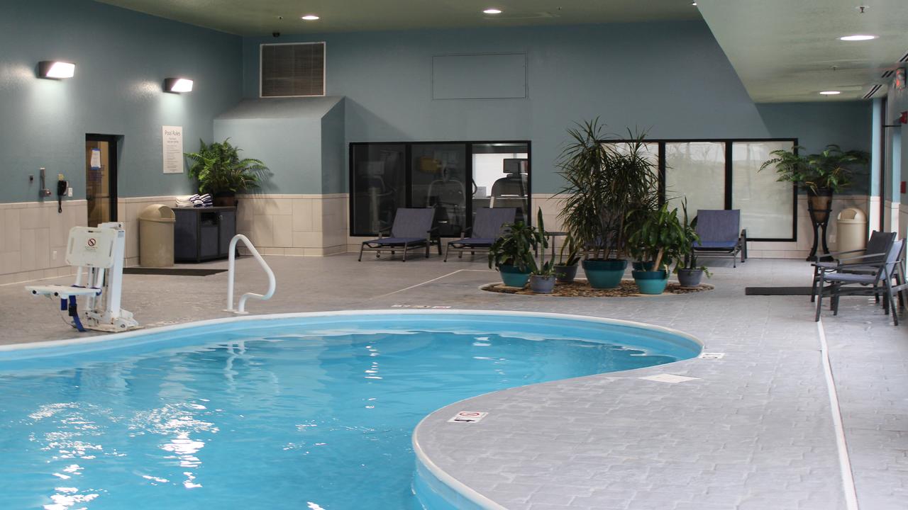 Holiday Inn Express Winfield - thumb 0
