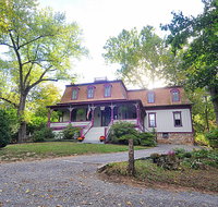 Manor at Berkeley Springs - Accommodation Denver